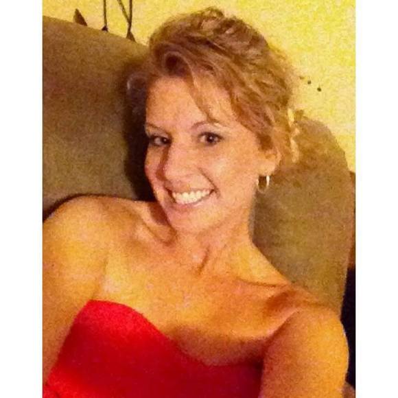 Meet your Posher, Kimberly - Picture 1 of 1